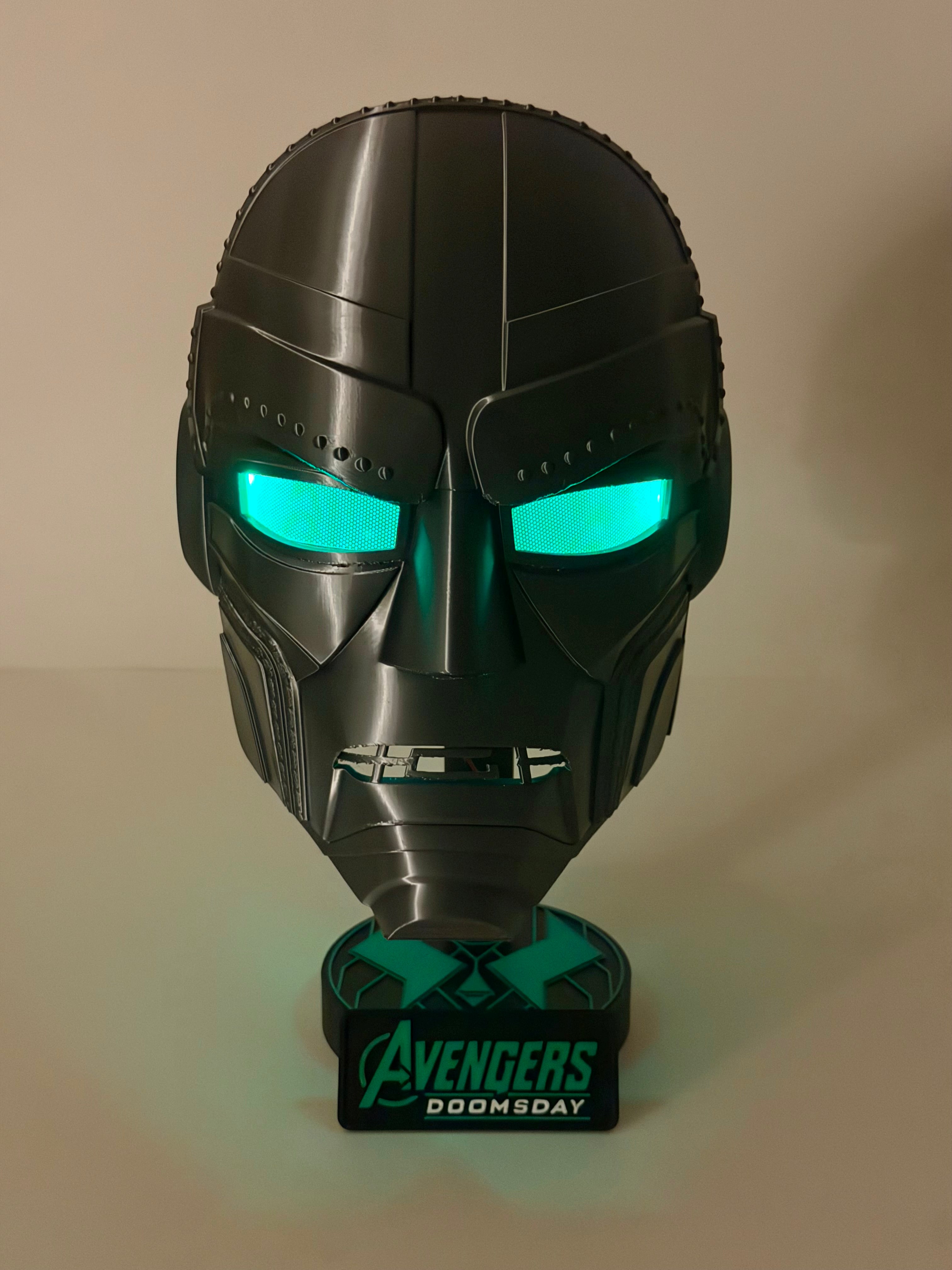 Avengers Doomsday Doctor Doom Inspired 3D Printed Mask – Premium Cosplay Helmet & Collector Display Prop