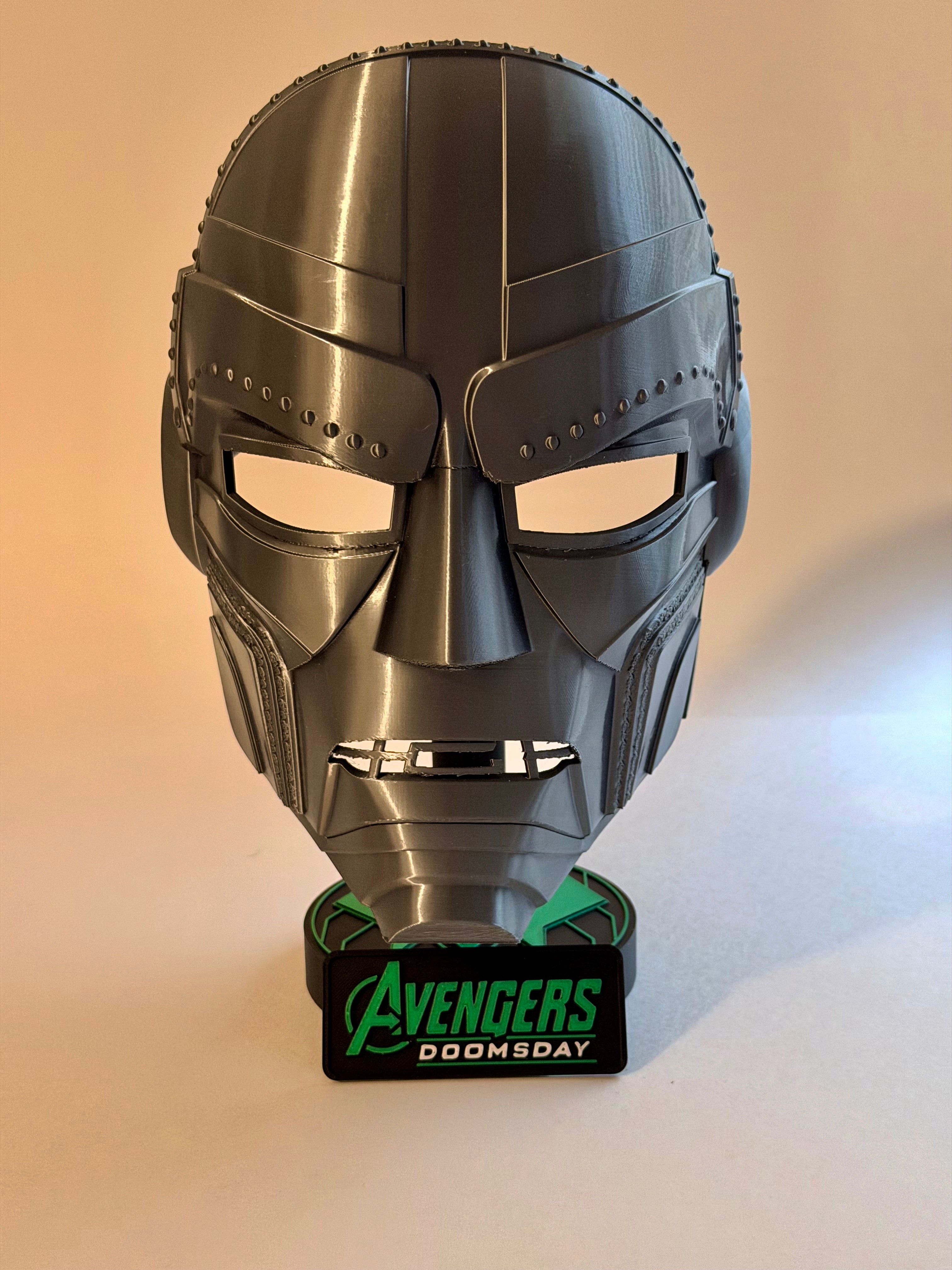 Avengers Doomsday Doctor Doom Inspired 3D Printed Mask – Premium Cosplay Helmet & Collector Display Prop