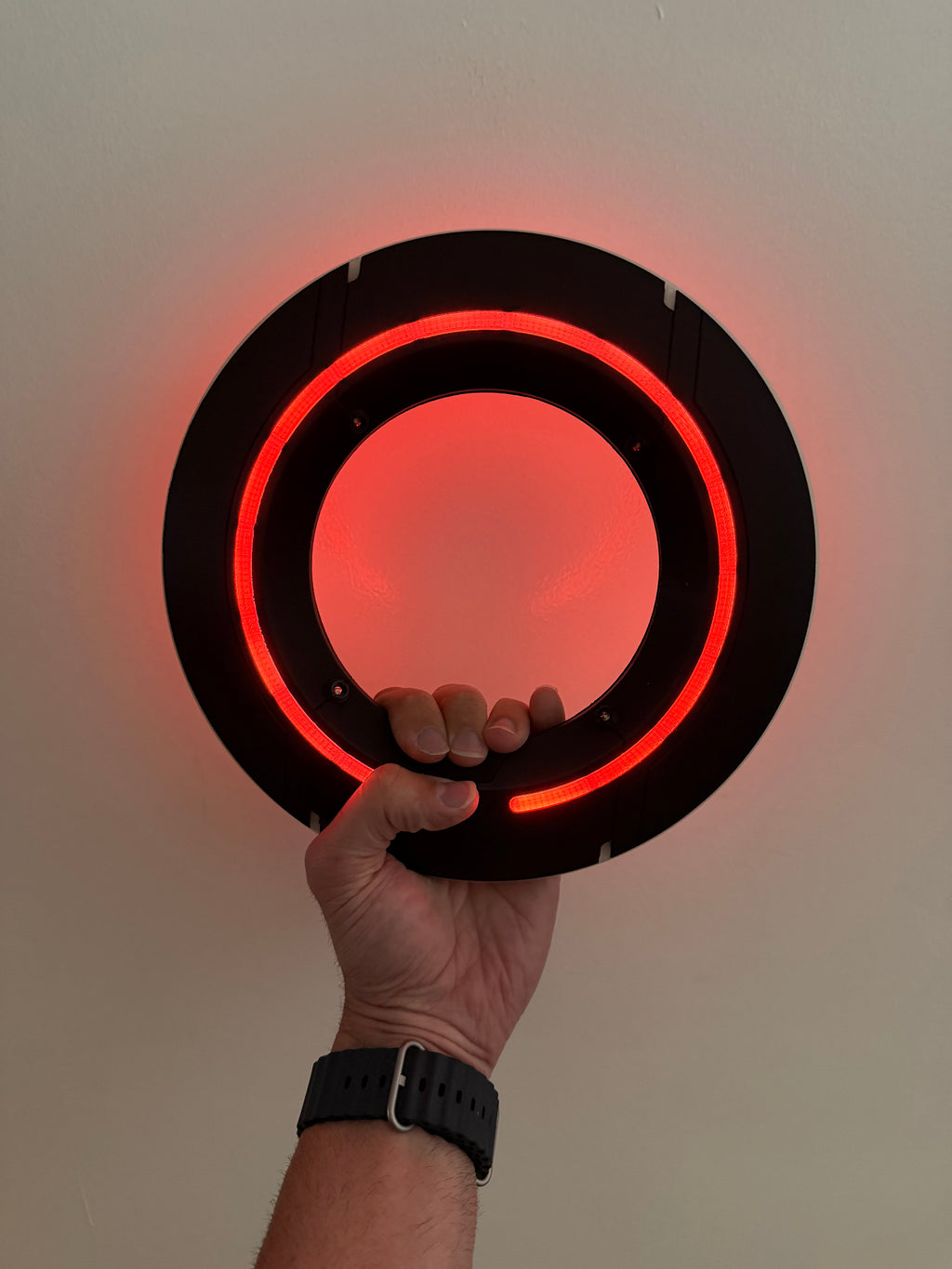 TRON Legacy Identity Disc Replica – LED Light & Sound FX with Display Stand | USB-C Rechargeable