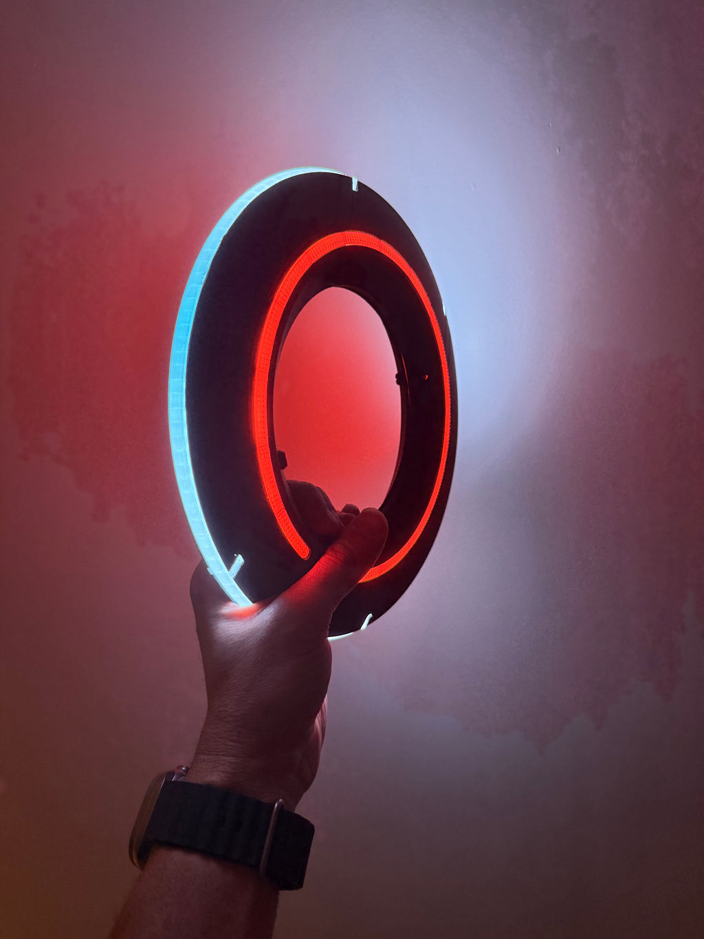TRON Legacy Identity Disc Replica – LED Light & Sound FX with Display Stand | USB-C Rechargeable