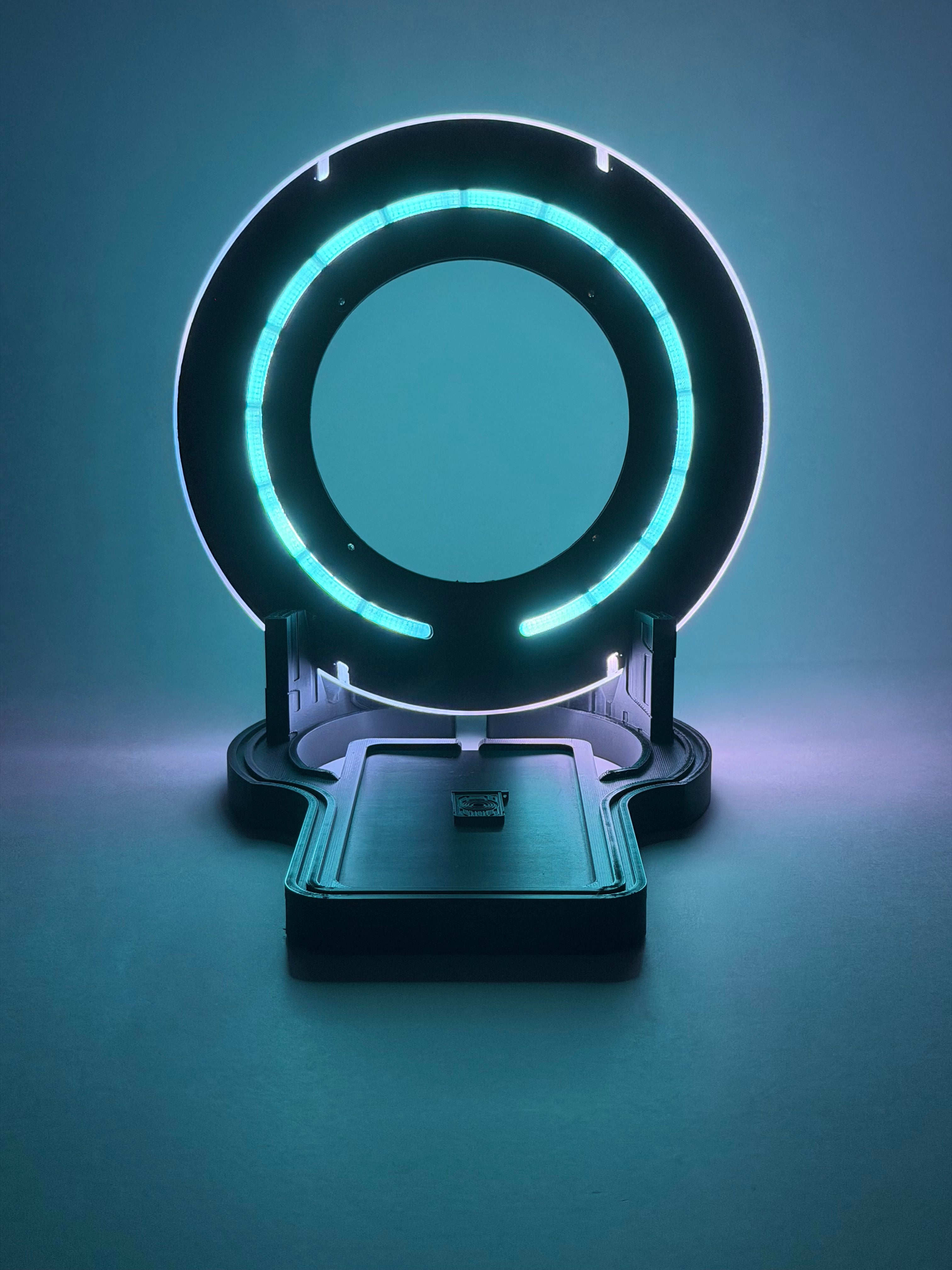 TRON Legacy Identity Disc Replica – LED Light & Sound FX with Display Stand | USB-C Rechargeable