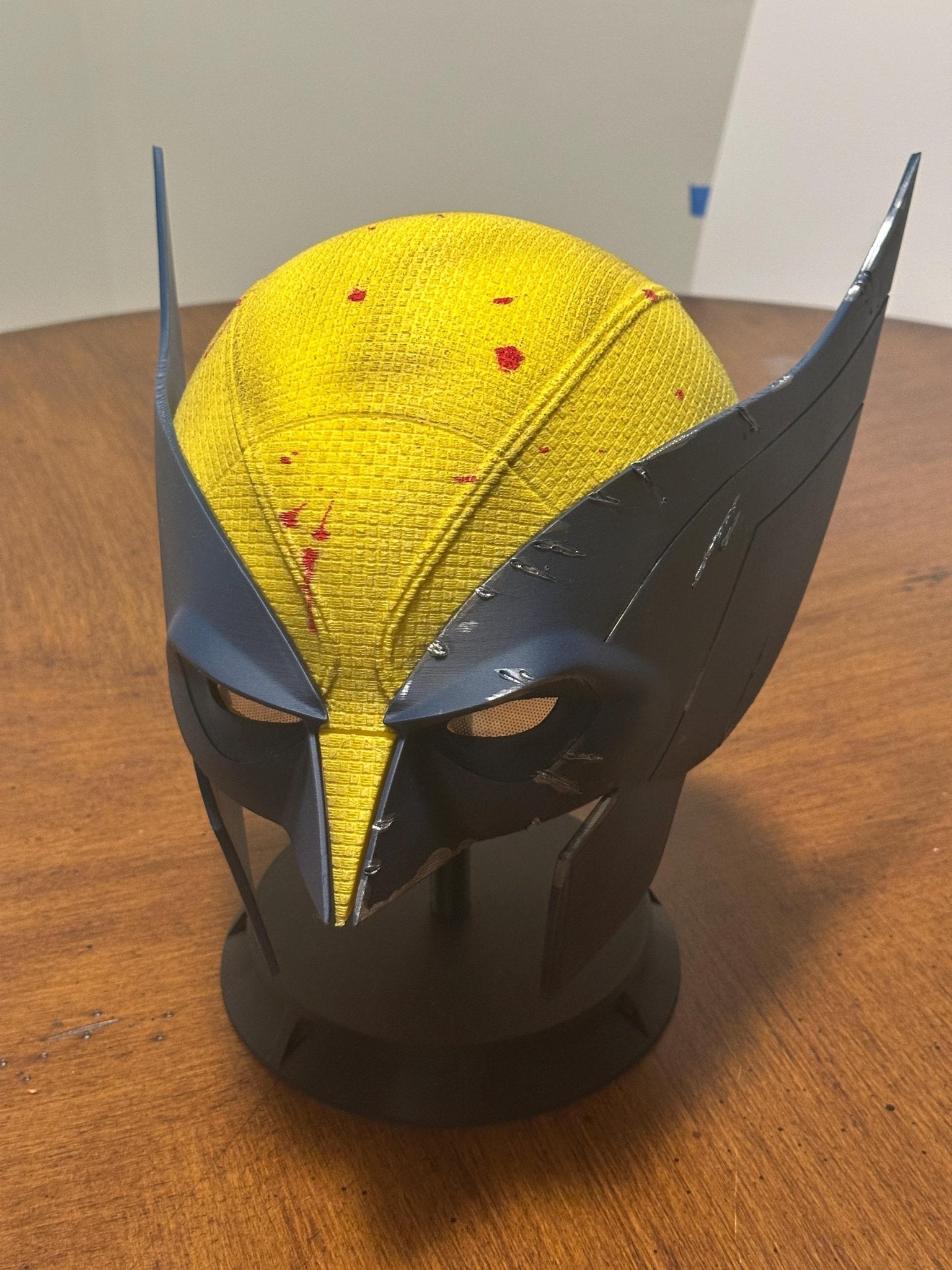 Wolverine Helmet - Cosplay Mask, Superhero Helmet, Wolverine Costume Accessory, 3D Printed Wolverine Cosplay - JNP DESIGN STUDIOS