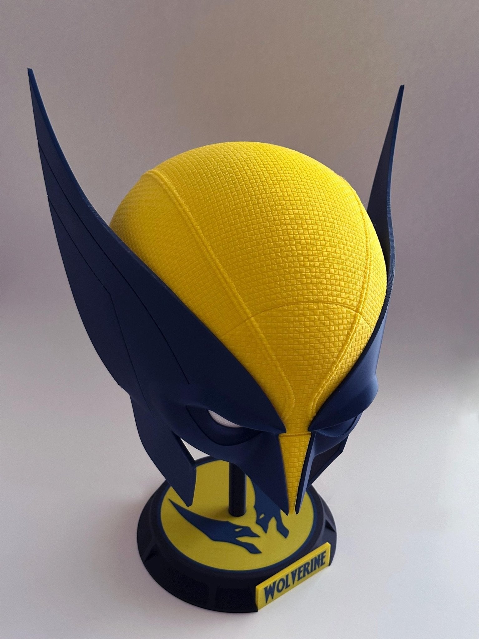 Wolverine Helmet - Cosplay Mask, Superhero Helmet, Wolverine Costume Accessory, 3D Printed Wolverine Cosplay - JNP DESIGN STUDIOS